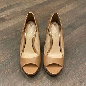 Jessica Simpson size 7.5 light brown peep toe platform sandals